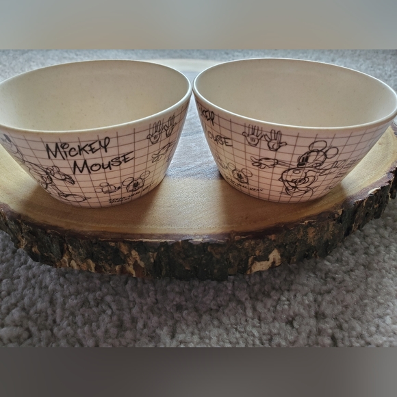 Disney stencil design cups & dip bowls set - Picture 3 of 3